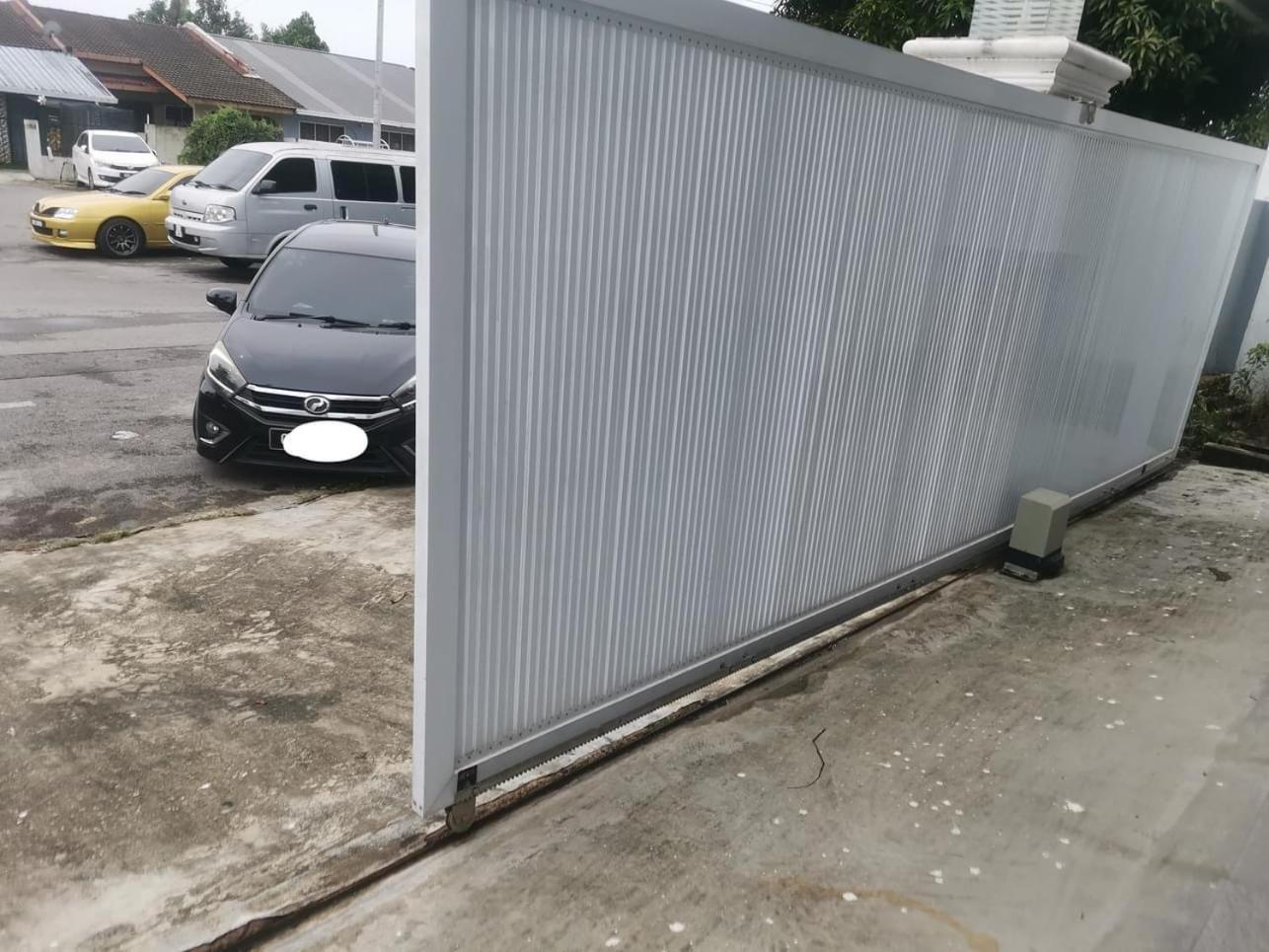 M Taz Homestay Kuching Exterior foto